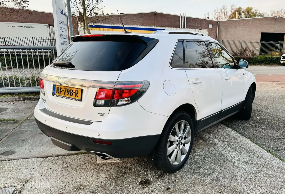 2.8 V6 AERO 330 Pk