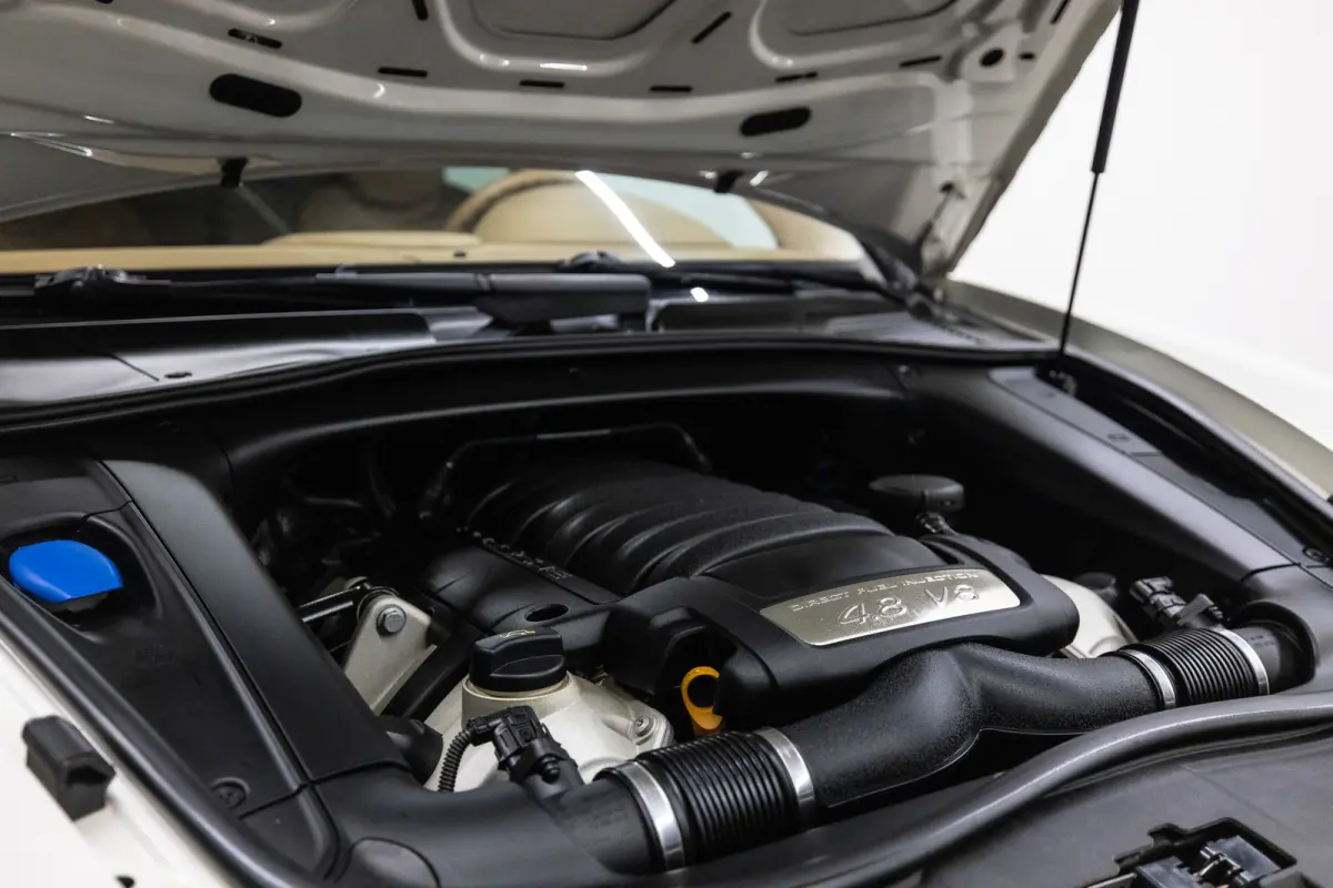 4.8 GTS Btw auto, Fiscale waarde € 8.000,- (€ 24.752,07 Ex B.T.W) DEALER AUTO Aanbieding