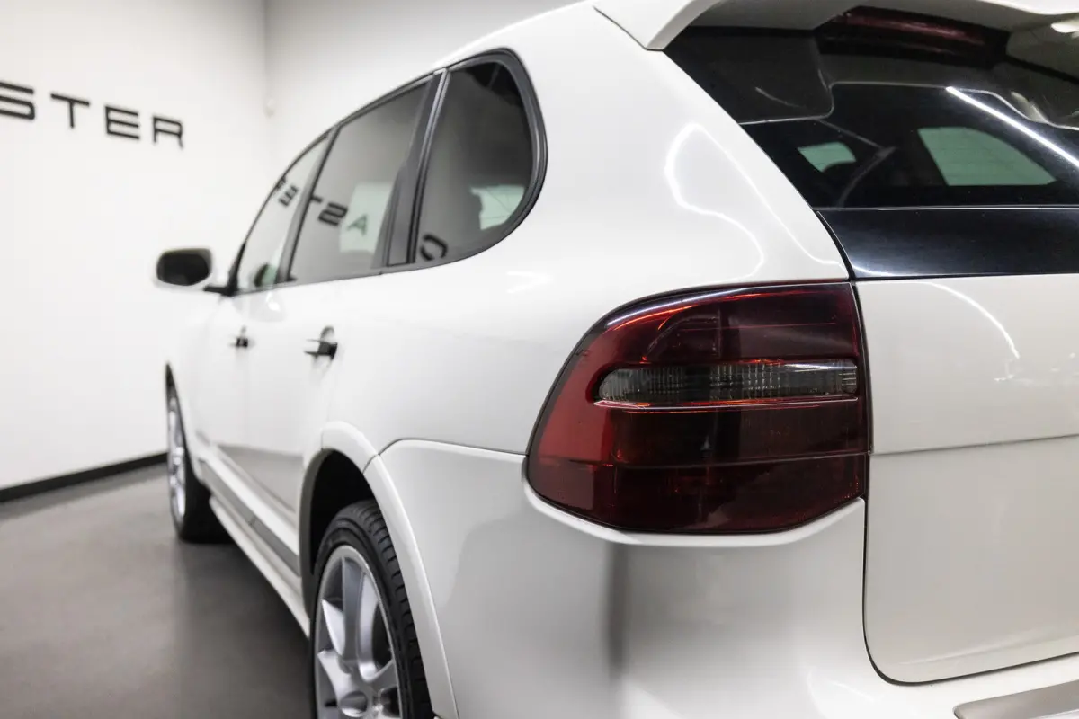 4.8 GTS Btw auto, Fiscale waarde € 8.000,- (€ 24.752,07 Ex B.T.W) DEALER AUTO Aanbieding