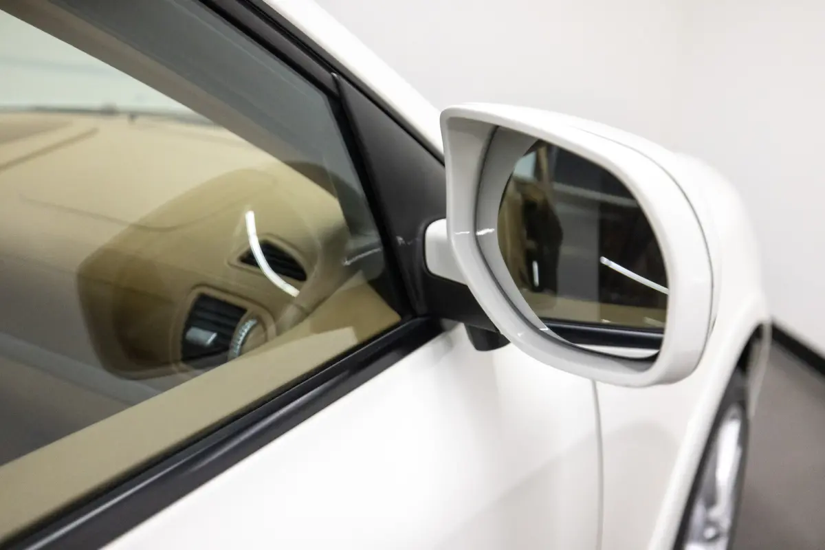 4.8 GTS Btw auto, Fiscale waarde € 8.000,- (€ 24.752,07 Ex B.T.W) DEALER AUTO Aanbieding