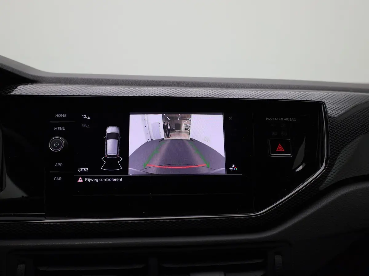 1.0 TSI Life Edition 95 PK | Navigatie | Airco | Adaptieve Cruise Control | Lane Assist | Apple Carplay | Parkeersensoren achter | Achteruitrijcamera |