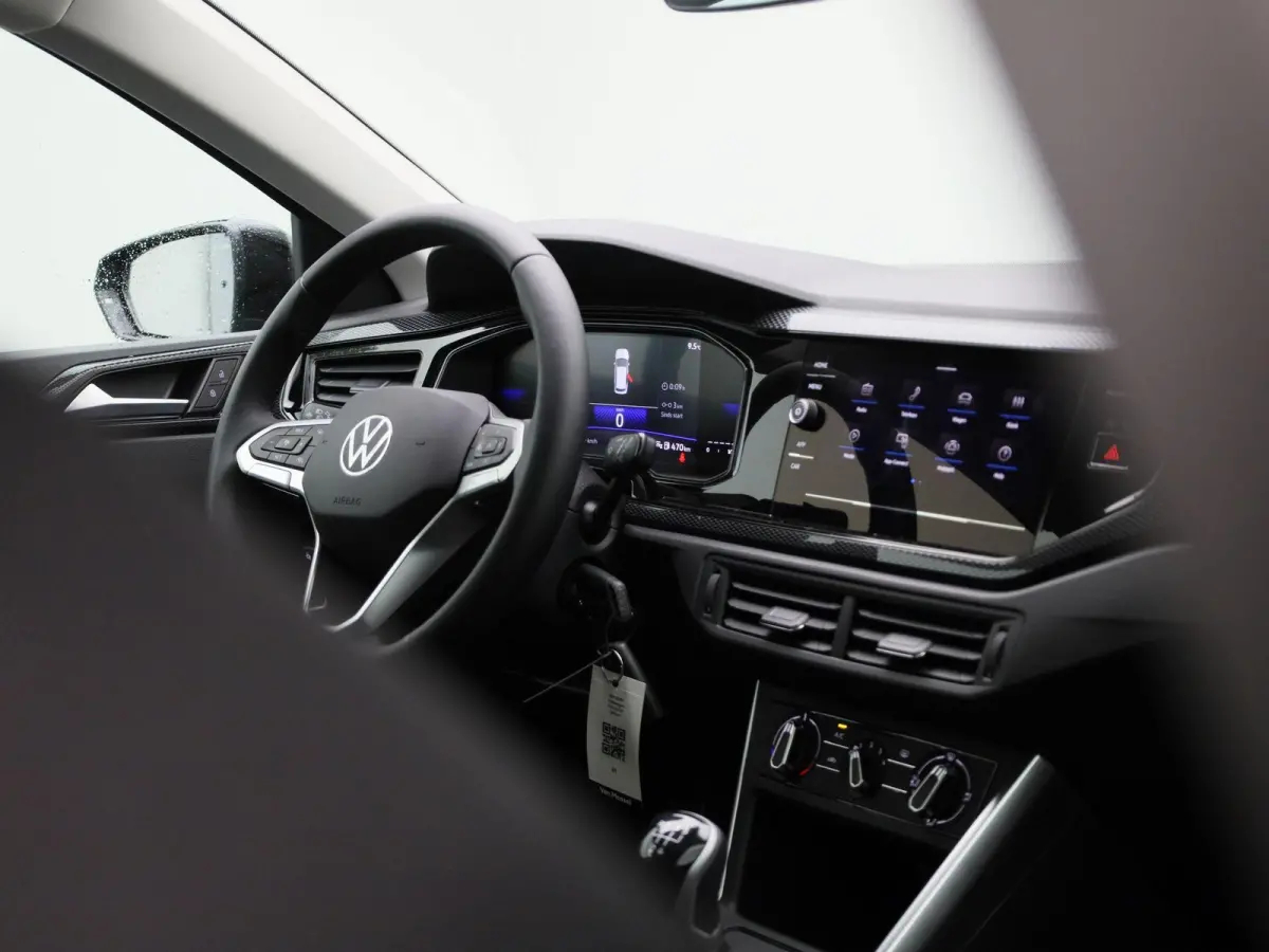 1.0 TSI Life Edition 95 PK | Navigatie | Airco | Adaptieve Cruise Control | Lane Assist | Apple Carplay | Parkeersensoren achter | Achteruitrijcamera |