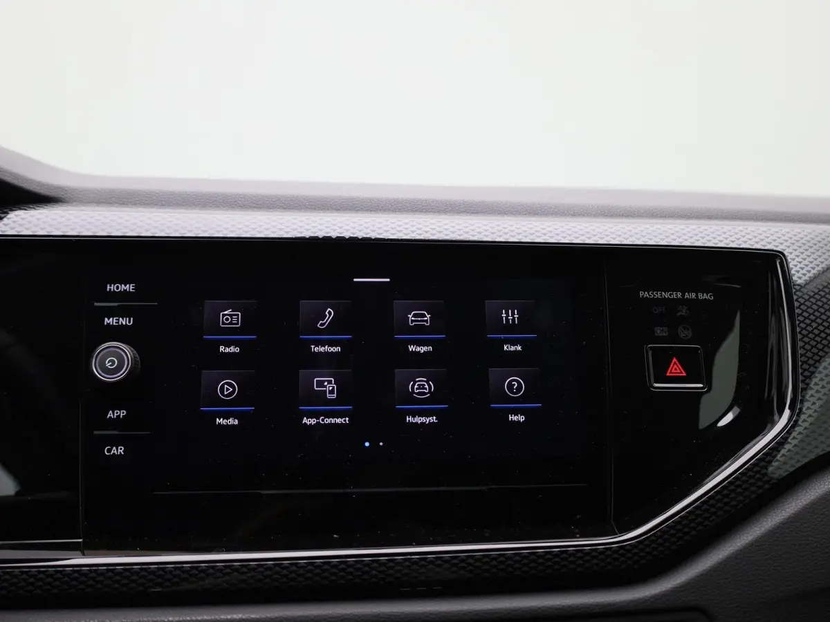 1.0 TSI Life Edition 95 PK | Navigatie | Airco | Adaptieve Cruise Control | Lane Assist | Apple Carplay | Parkeersensoren achter | Achteruitrijcamera |
