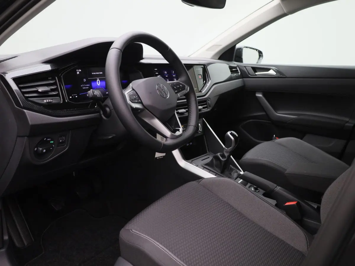 1.0 TSI Life Edition 95 PK | Navigatie | Airco | Adaptieve Cruise Control | Lane Assist | Apple Carplay | Parkeersensoren achter | Achteruitrijcamera |