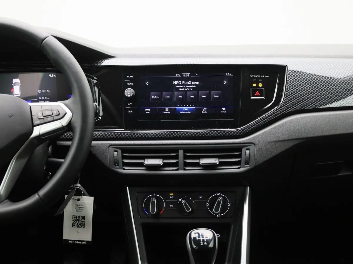 1.0 TSI Life Edition 95 PK | Navigatie | Airco | Adaptieve Cruise Control | Lane Assist | Apple Carplay | Parkeersensoren achter | Achteruitrijcamera |