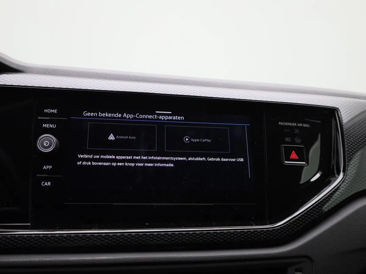 1.0 TSI Life Edition 95 PK | Navigatie | Airco | Adaptieve Cruise Control | Lane Assist | Apple Carplay | Parkeersensoren achter | Achteruitrijcamera |