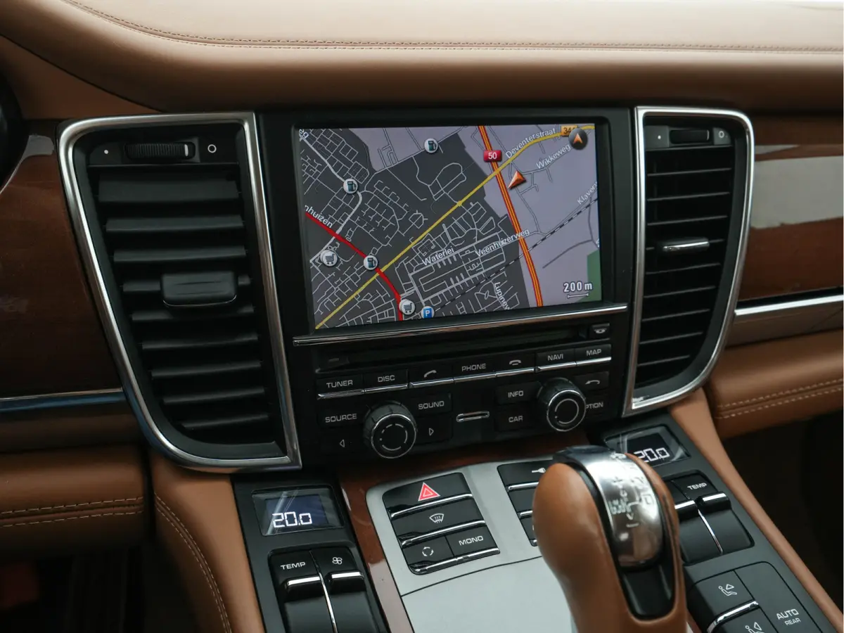 4.8 Turbo Aut. *PANO | LEATHER | SPORT-CHRONO | BI-XENON | AIRSUSPENSION | MEMORY-PACK | BOSE-AUDIO | HEATED-SPORTSEATS | ADAPTIVE-CRUISE | KEYLESS | CAMERA | NAVI-FULLMAP | SHIFTPADDLES |  