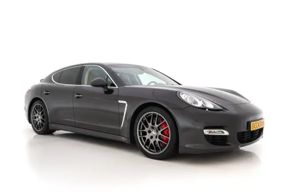 4.8 Turbo Aut. *PANO | LEATHER | SPORT-CHRONO | BI-XENON | AIRSUSPENSION | MEMORY-PACK | BOSE-AUDIO | HEATED-SPORTSEATS | ADAPTIVE-CRUISE | KEYLESS | CAMERA | NAVI-FULLMAP | SHIFTPADDLES |  