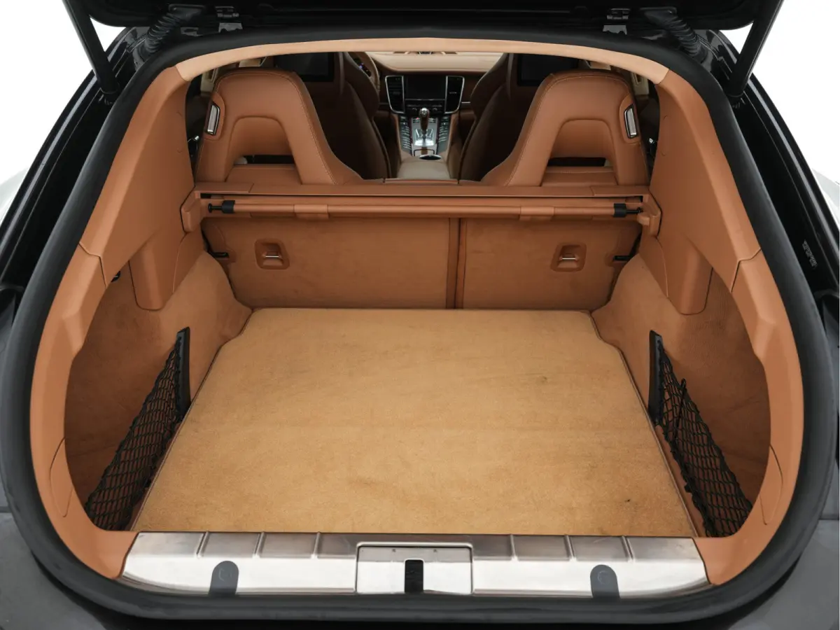 4.8 Turbo Aut. *PANO | LEATHER | SPORT-CHRONO | BI-XENON | AIRSUSPENSION | MEMORY-PACK | BOSE-AUDIO | HEATED-SPORTSEATS | ADAPTIVE-CRUISE | KEYLESS | CAMERA | NAVI-FULLMAP | SHIFTPADDLES |  