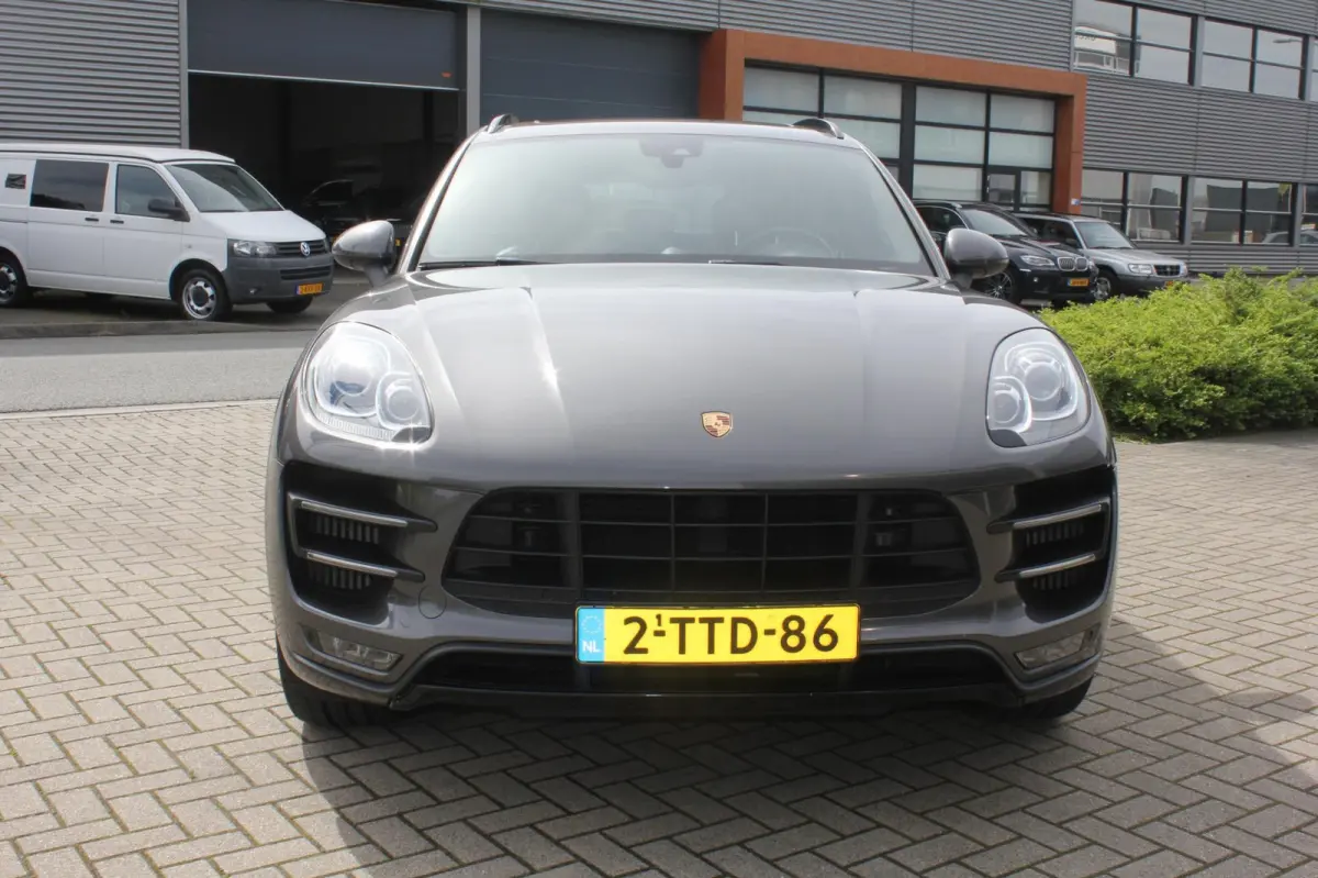 3.6 Turbo Panorama 400 PK