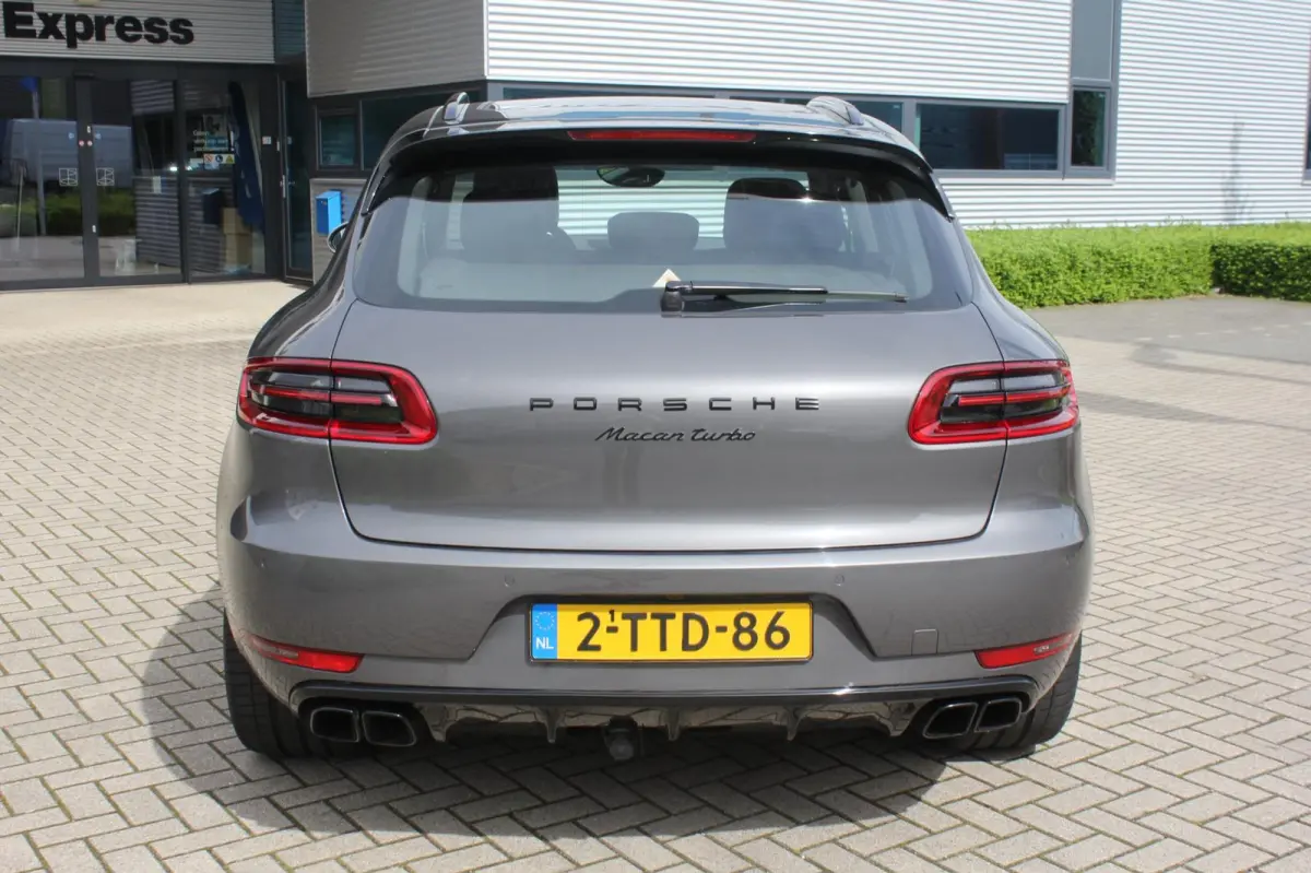 3.6 Turbo Panorama 400 PK