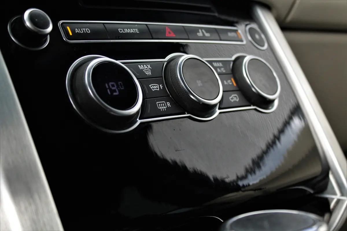 4.4 SDV8 Vogue ZEER MOOIE AUTO!