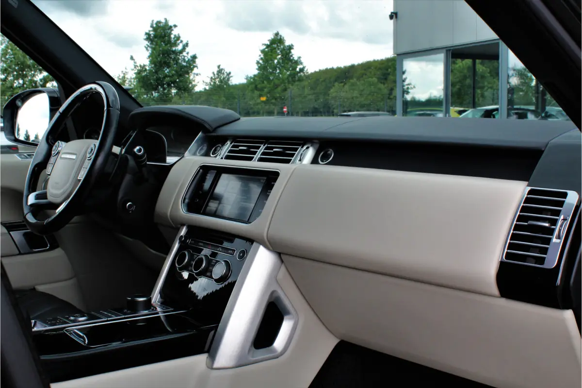 4.4 SDV8 Vogue ZEER MOOIE AUTO!