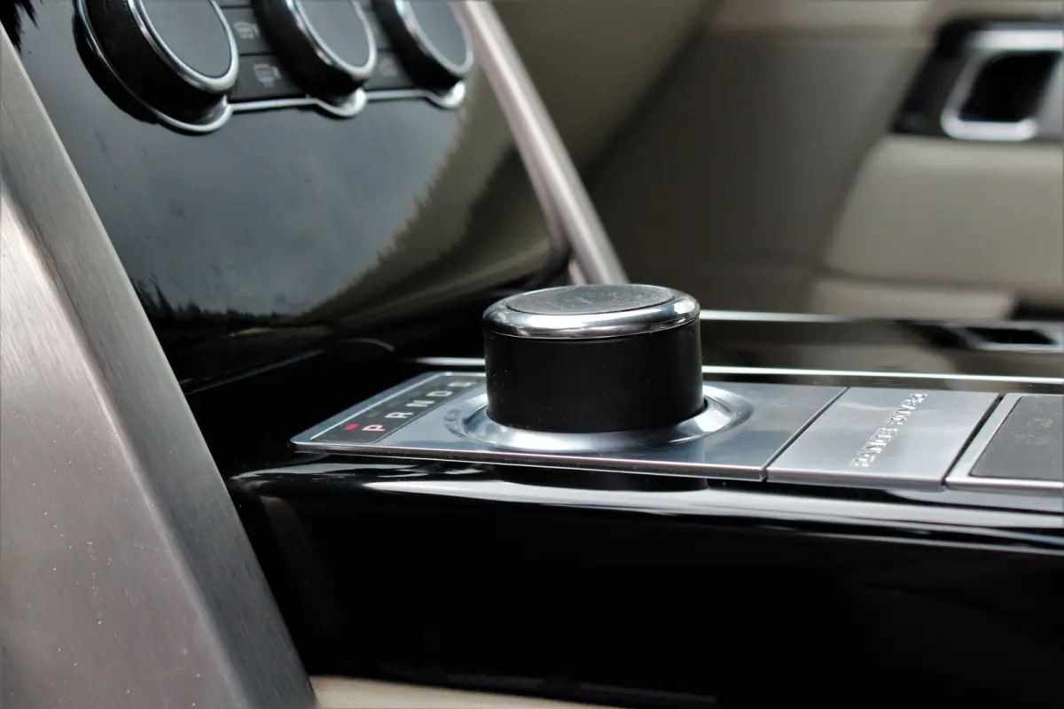 4.4 SDV8 Vogue ZEER MOOIE AUTO!