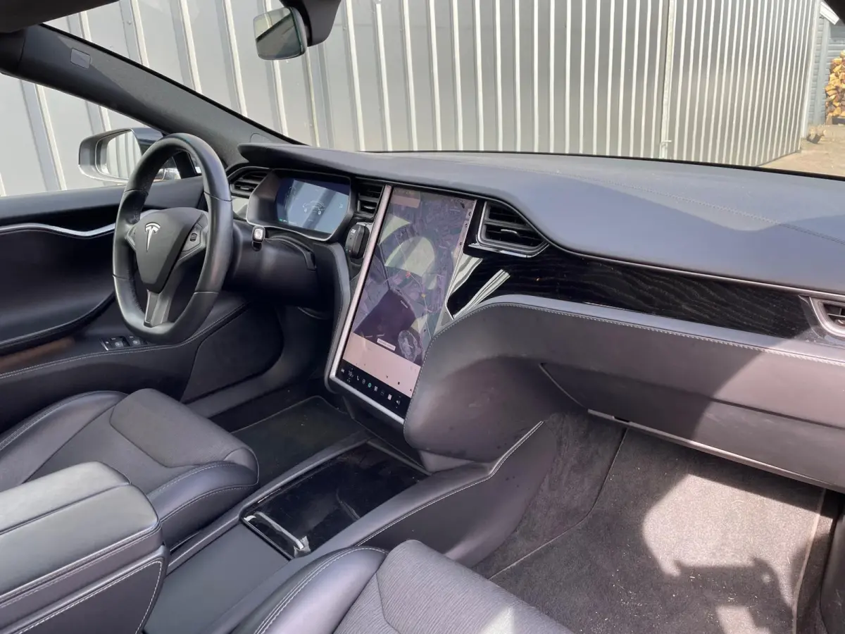 75D Base AWD|AutoPilot|Leder|BTW