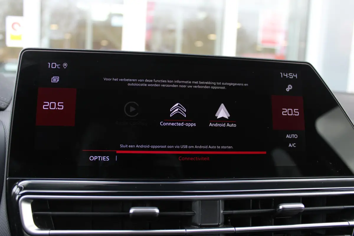 1.2 145PK AUTOMAAT Hybrid ë-SERIES | ELEKTRISCH BEDIENBARE BESTUURDERSSTOEL | APPLE CARPLAY/ANDROID AUTO | NAVIGATIE | FULL LED KOPLAMPEN | CLIMATE CONTROL | DAB+ RADIO | 19" LICHTMETALEN V