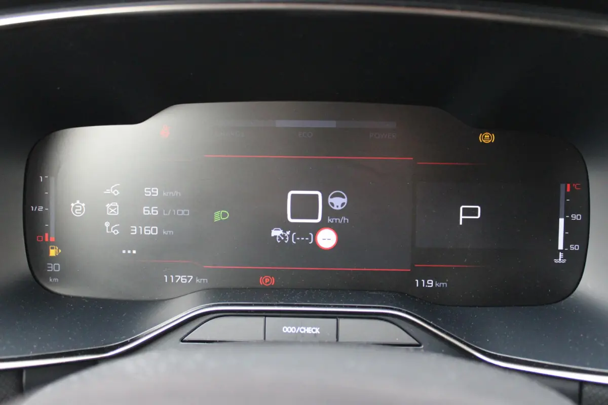 1.2 145PK AUTOMAAT Hybrid ë-SERIES | ELEKTRISCH BEDIENBARE BESTUURDERSSTOEL | APPLE CARPLAY/ANDROID AUTO | NAVIGATIE | FULL LED KOPLAMPEN | CLIMATE CONTROL | DAB+ RADIO | 19" LICHTMETALEN V