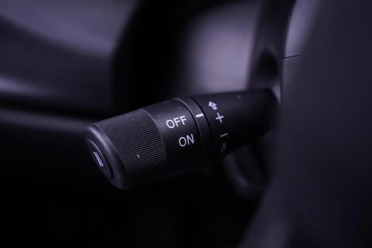 1.3 MJet 95 pk L1 Navi, Airco, Cruise Control Laadruimte Pakket, PDC achter, 3-Zits