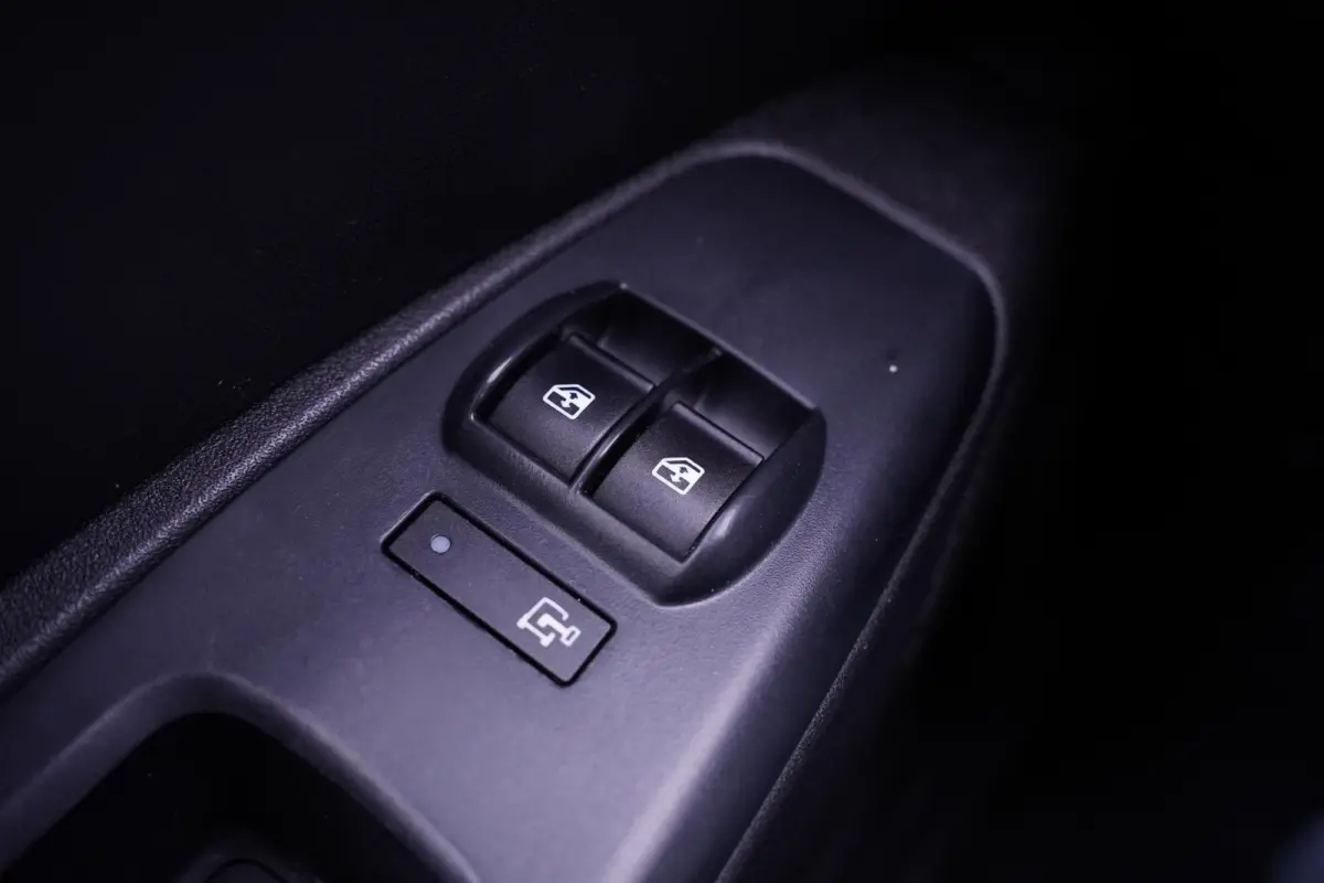 1.3 MJet 95 pk L1 Navi, Airco, Cruise Control Laadruimte Pakket, PDC achter, 3-Zits