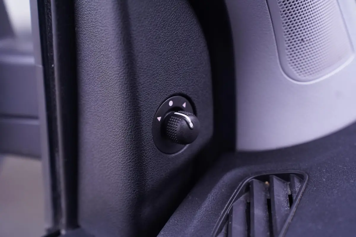 1.3 MJet 95 pk L1 Navi, Airco, Cruise Control Laadruimte Pakket, PDC achter, 3-Zits