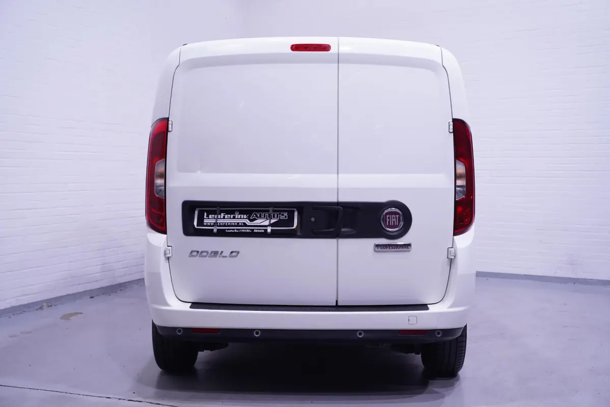 1.3 MJet 95 pk L1 Navi, Airco, Cruise Control Laadruimte Pakket, PDC achter, 3-Zits