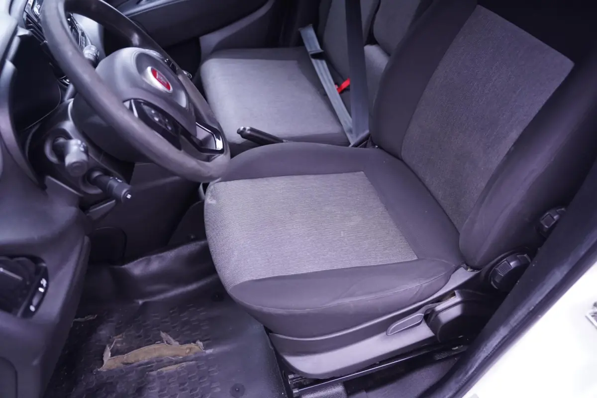 1.3 MJet 95 pk L1 Navi, Airco, Cruise Control Laadruimte Pakket, PDC achter, 3-Zits
