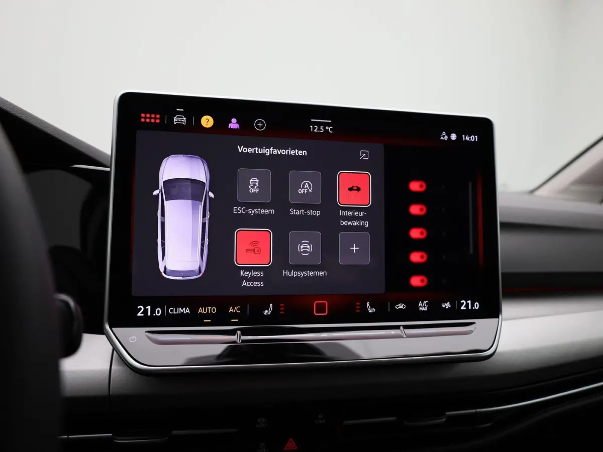 1.5 eTSI Life Edition | Automaat | Apple carplay | Adaptieve cruise control | Climate control | Parkeersensoren | Achteruitrij Camera | Elektrische achterklep |