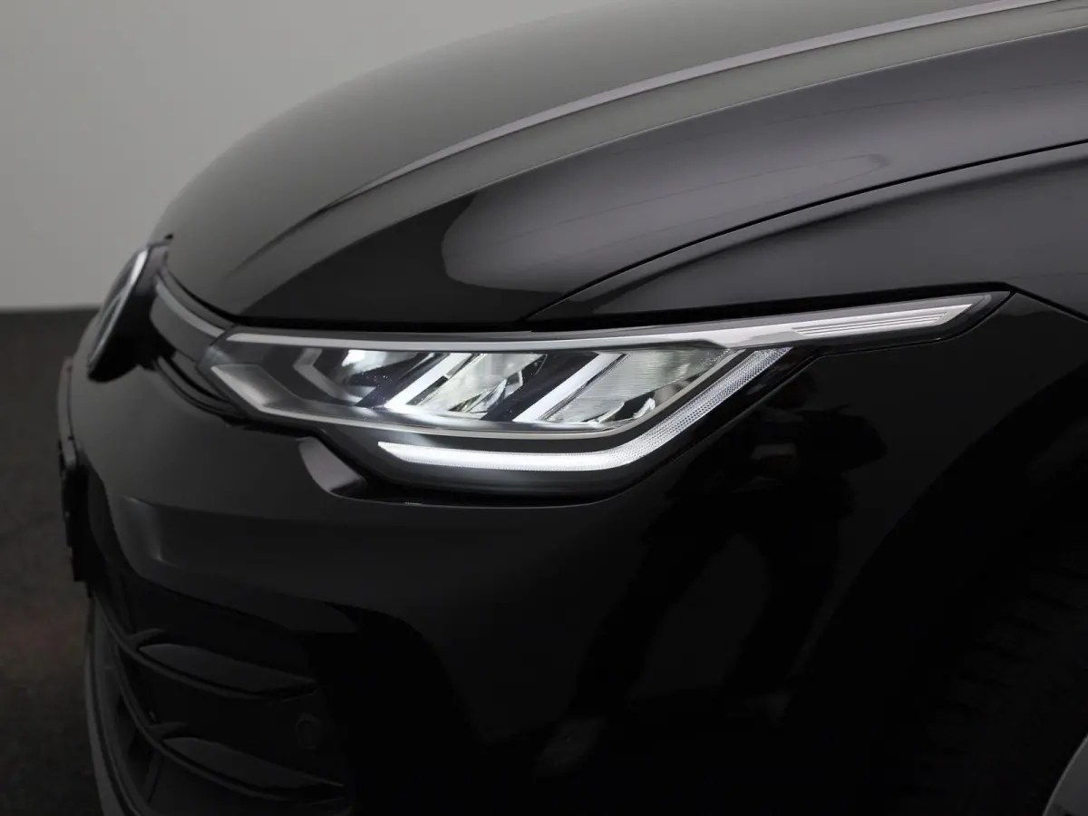 1.5 eTSI Life Edition | Automaat | Apple carplay | Adaptieve cruise control | Climate control | Parkeersensoren | Achteruitrij Camera | Elektrische achterklep |