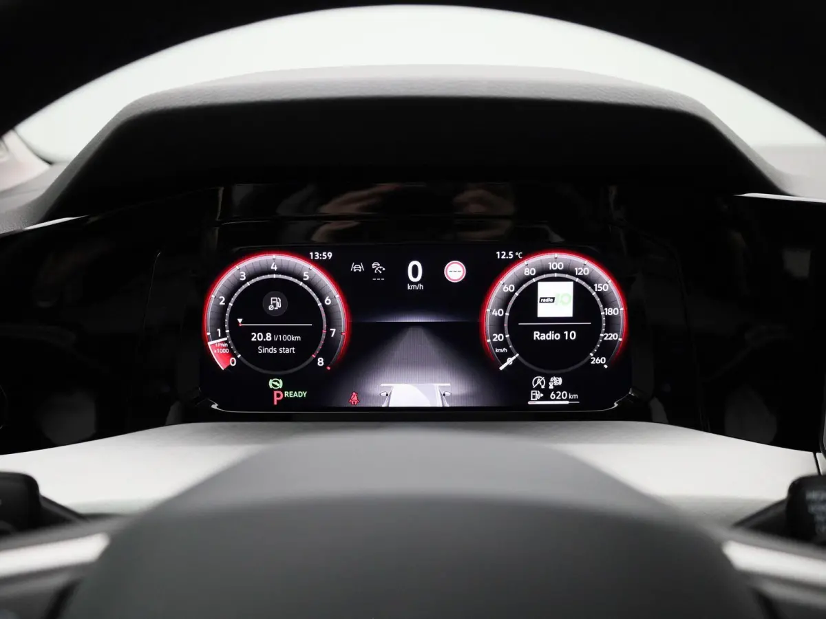 1.5 eTSI Life Edition | Automaat | Apple carplay | Adaptieve cruise control | Climate control | Parkeersensoren | Achteruitrij Camera | Elektrische achterklep |