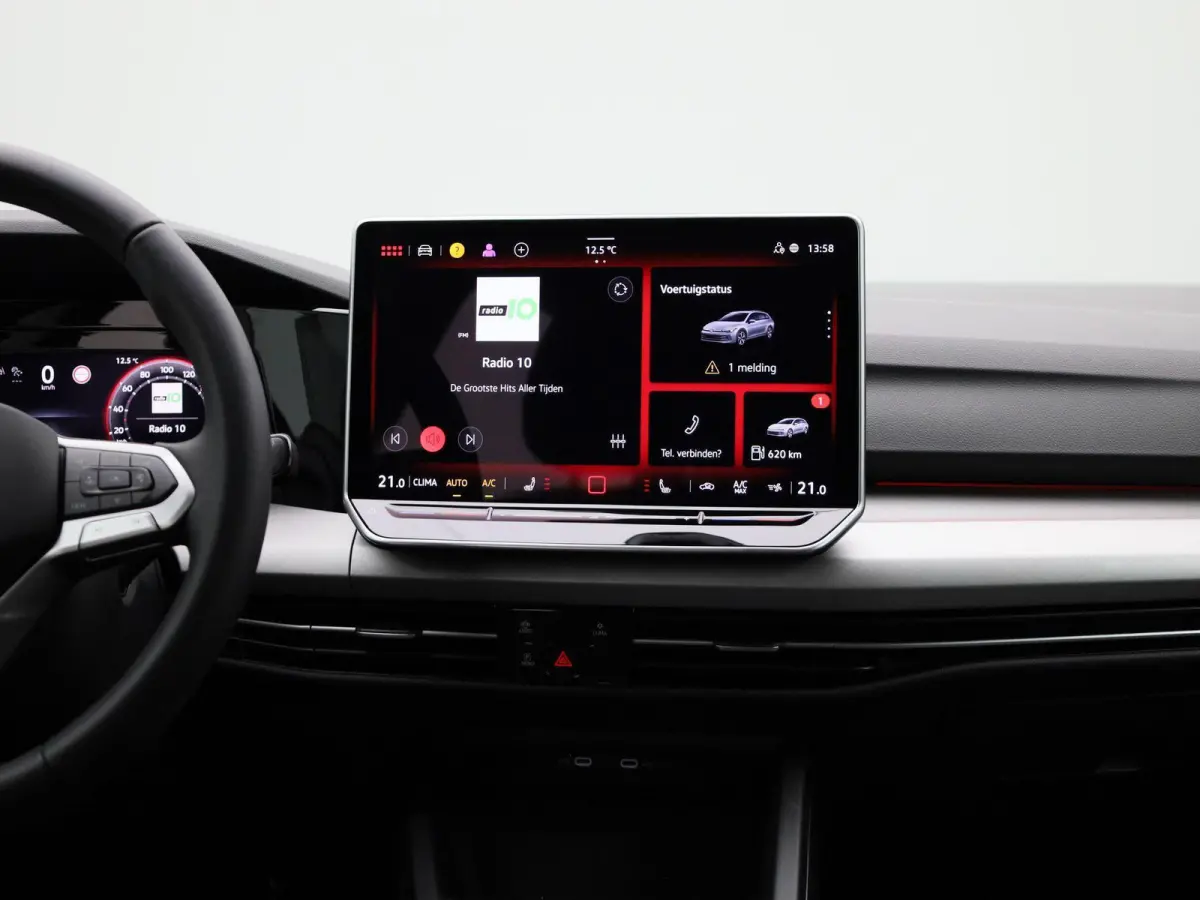1.5 eTSI Life Edition | Automaat | Apple carplay | Adaptieve cruise control | Climate control | Parkeersensoren | Achteruitrij Camera | Elektrische achterklep |