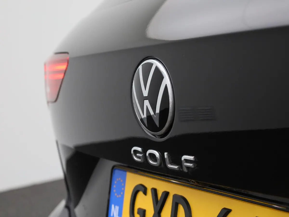 1.5 eTSI Life Edition | Automaat | Apple carplay | Adaptieve cruise control | Climate control | Parkeersensoren | Achteruitrij Camera | Elektrische achterklep |