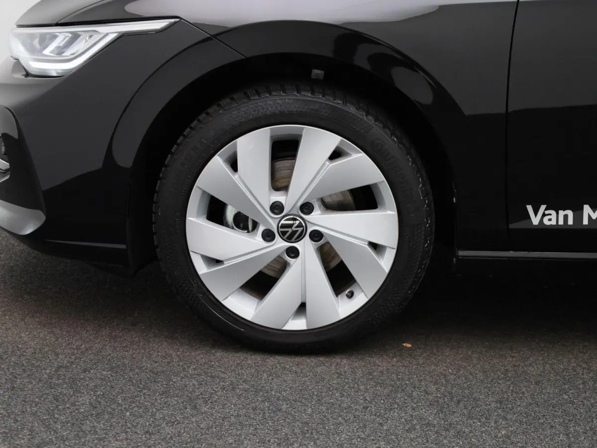 1.5 eTSI Life Edition | Automaat | Apple carplay | Adaptieve cruise control | Climate control | Parkeersensoren | Achteruitrij Camera | Elektrische achterklep |