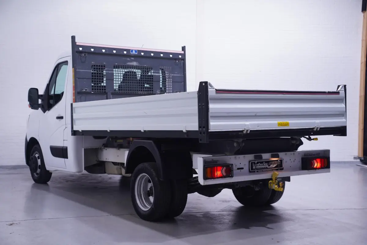 2.3 DCi 130 pk Dubbel Lucht Kipper, Trekhaak 3.500 kg Airco, LxBxH 320x203x40 cm, 3-Zits