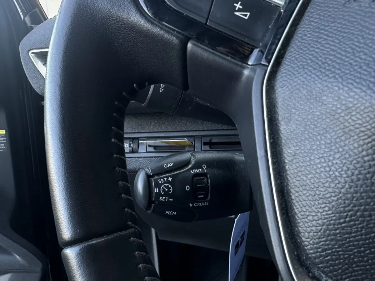 1.2 PureTech Allure 2020 NAVI 360 CAMERA CLIMATE SPORTVELGEN