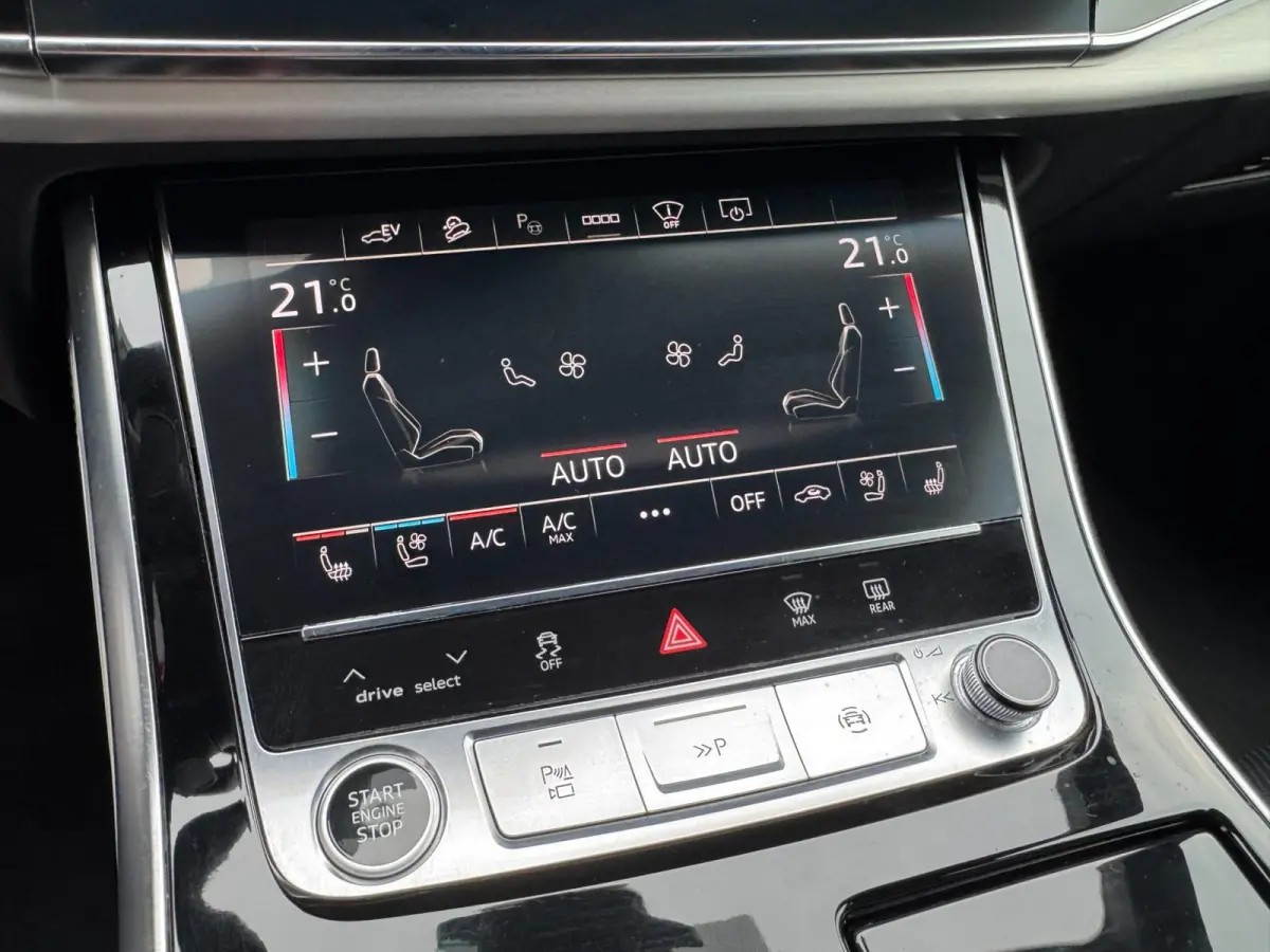 60 TFSI e quattro Pro Line S Competition 462PK / RS Zetels / 23inch / FULL OPTION ! / BTW / NL Auto met NAP .