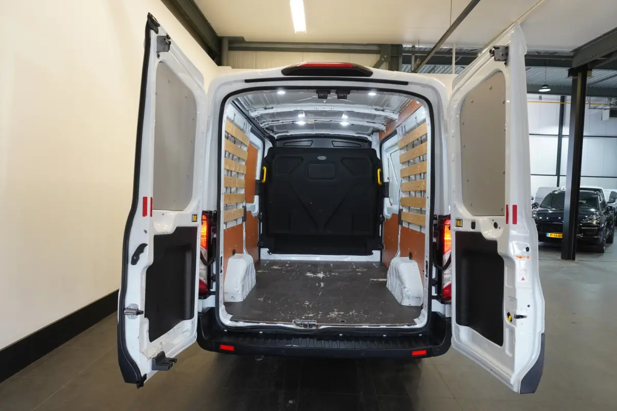 2.0 TDCI L2H2 2x Schuifdeur EURO 6 - Airco - Cruise - PDC - € 12.499.- Excl.