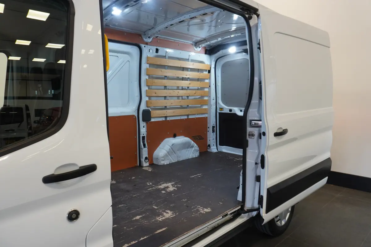 2.0 TDCI L2H2 2x Schuifdeur EURO 6 - Airco - Cruise - PDC - € 12.499.- Excl.