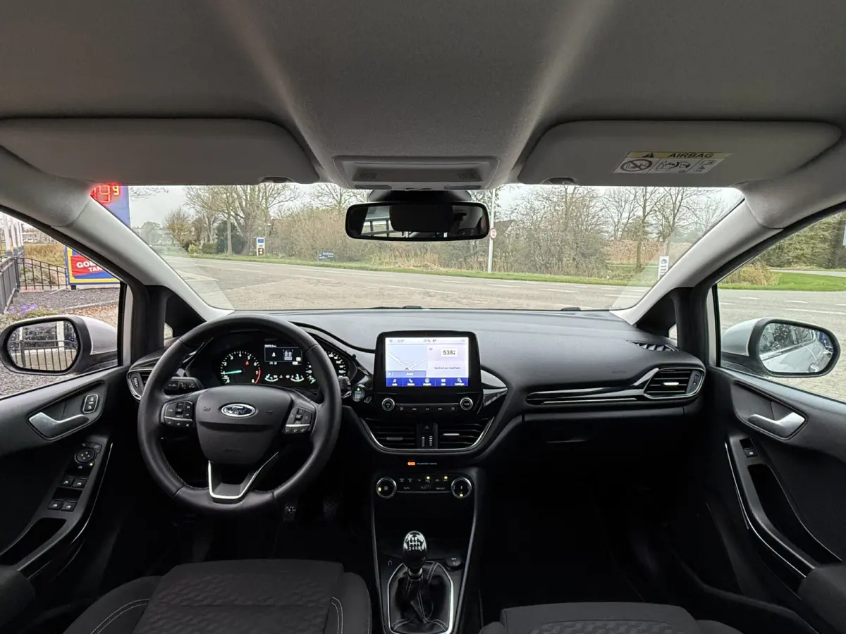 1.0 EcoBoost 100PK Titanium KEYLESS | LED | AIRCO | PDC | CRUISE