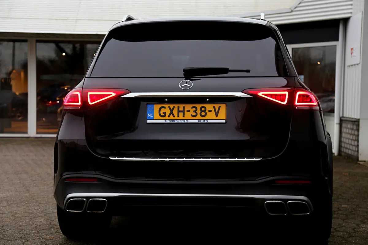 AMG 63 4MATIC+ TCT 9G*BTW*1ste Eig*Perfect MB Onderh.*Luchtvering ADS+/Sportuitlaat/Pano/Drivers Pack./EARS/DTR+Q/MBUX/3D Burmester/ACC/Elek. Trekhaak/Standkachel/HUD/Memorie/Multibeam LED/3