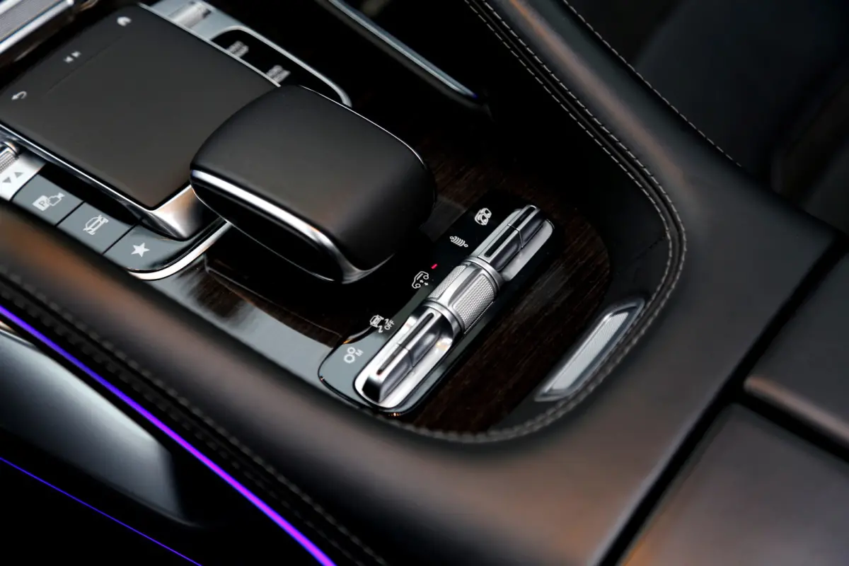 AMG 63 4MATIC+ TCT 9G*BTW*1ste Eig*Perfect MB Onderh.*Luchtvering ADS+/Sportuitlaat/Pano/Drivers Pack./EARS/DTR+Q/MBUX/3D Burmester/ACC/Elek. Trekhaak/Standkachel/HUD/Memorie/Multibeam LED/3