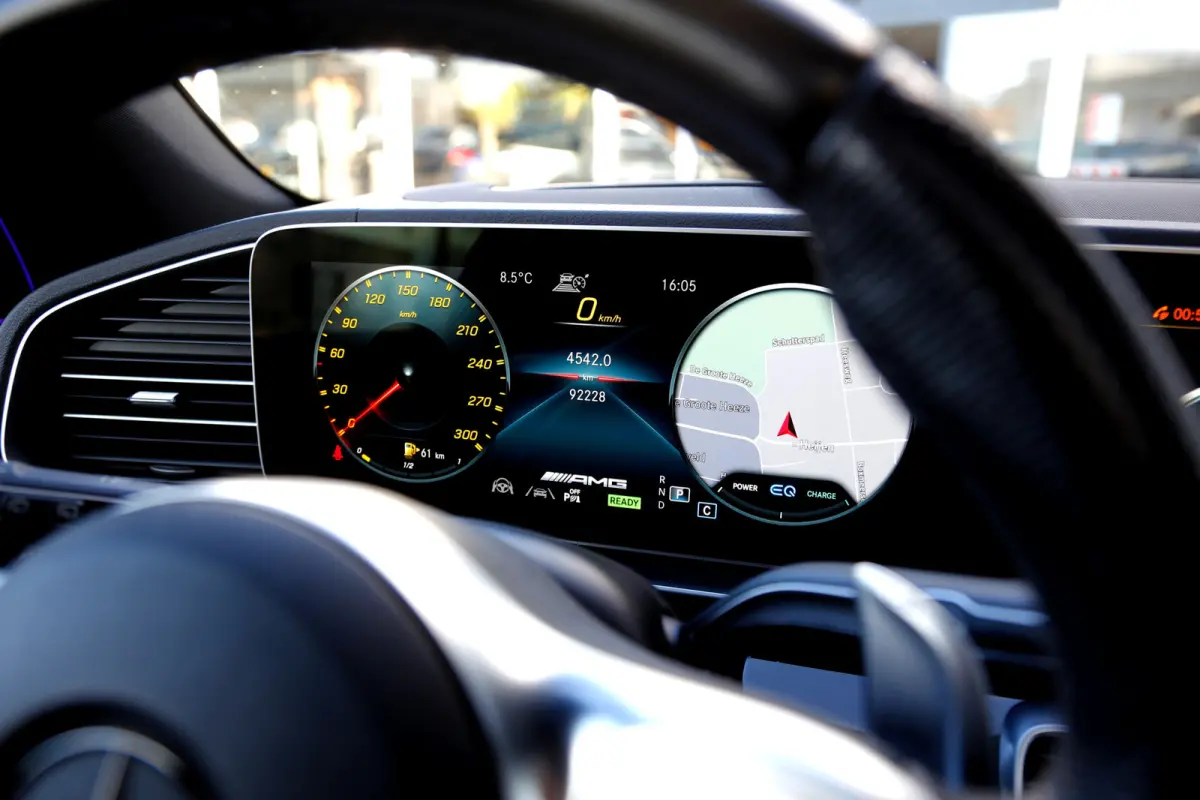 AMG 63 4MATIC+ TCT 9G*BTW*1ste Eig*Perfect MB Onderh.*Luchtvering ADS+/Sportuitlaat/Pano/Drivers Pack./EARS/DTR+Q/MBUX/3D Burmester/ACC/Elek. Trekhaak/Standkachel/HUD/Memorie/Multibeam LED/3