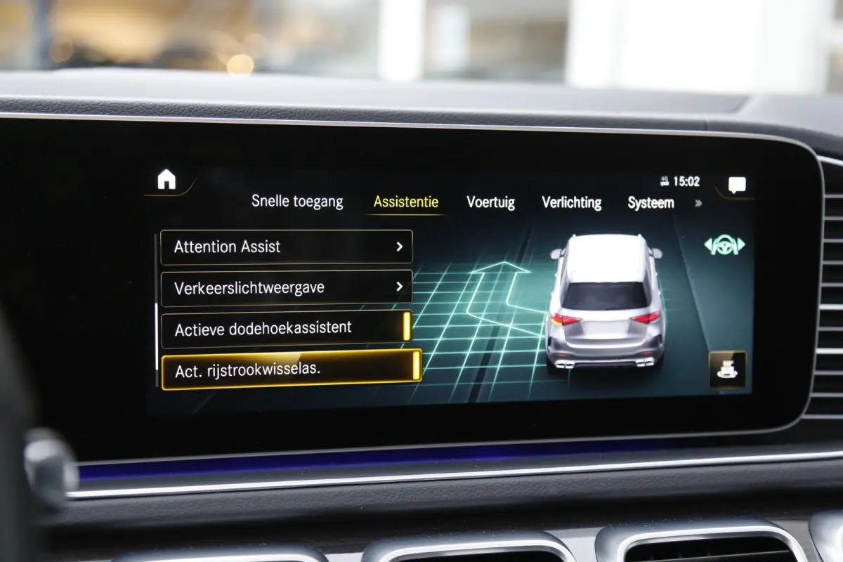 AMG 63 4MATIC+ TCT 9G*BTW*1ste Eig*Perfect MB Onderh.*Luchtvering ADS+/Sportuitlaat/Pano/Drivers Pack./EARS/DTR+Q/MBUX/3D Burmester/ACC/Elek. Trekhaak/Standkachel/HUD/Memorie/Multibeam LED/3
