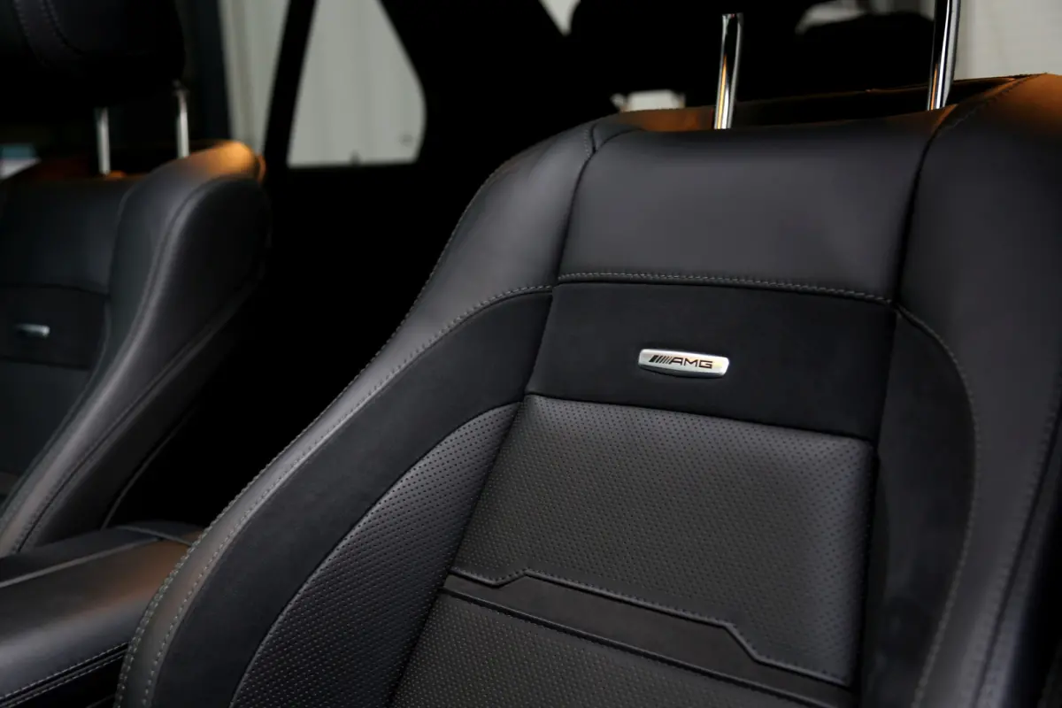 AMG 63 4MATIC+ TCT 9G*BTW*1ste Eig*Perfect MB Onderh.*Luchtvering ADS+/Sportuitlaat/Pano/Drivers Pack./EARS/DTR+Q/MBUX/3D Burmester/ACC/Elek. Trekhaak/Standkachel/HUD/Memorie/Multibeam LED/3