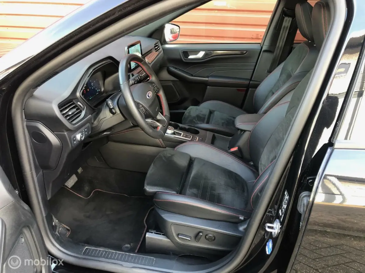 2.5 PHEV ST-Line