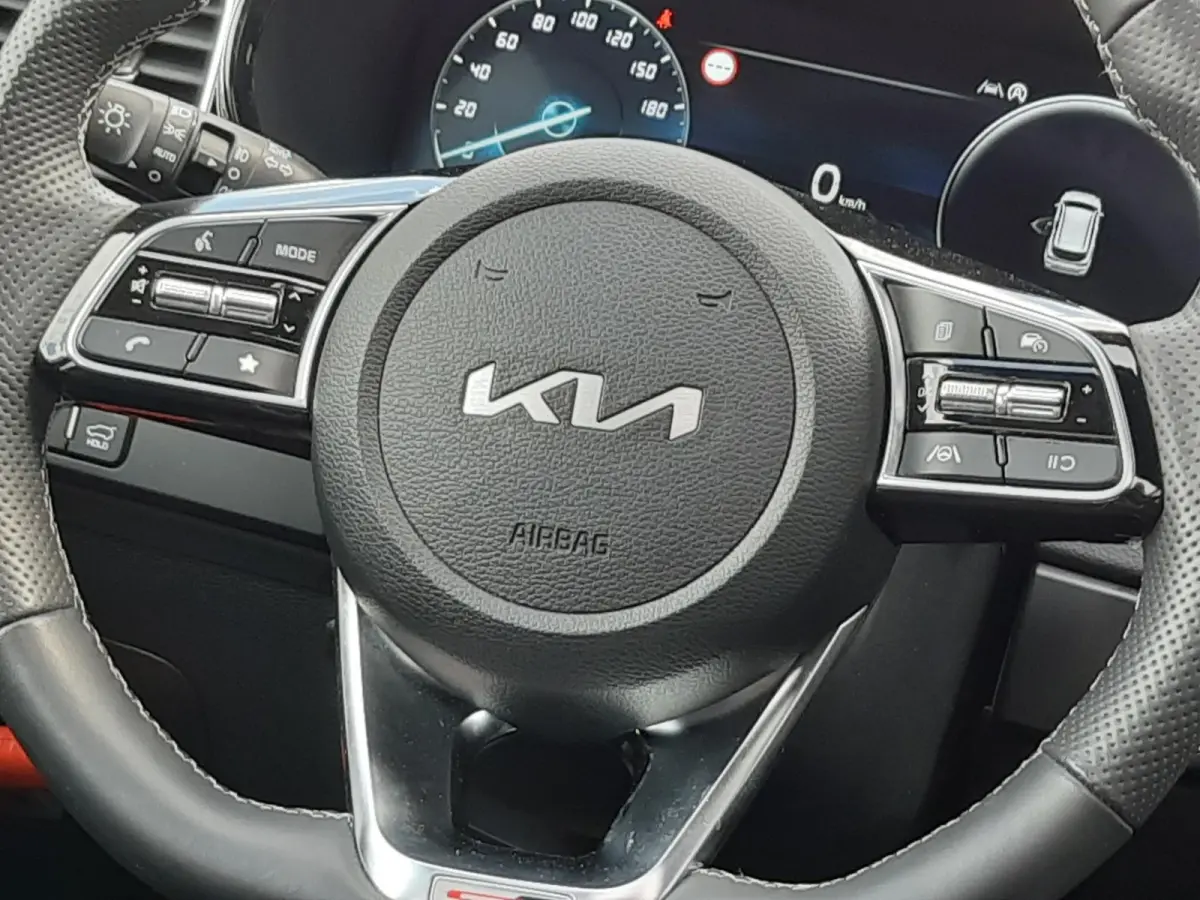 1.0 T-GDi GT-Line | LED | Carplay | Cruise | Navi | Camera | Stoel-/Stuurverwarming | Schuif-/Kanteldak