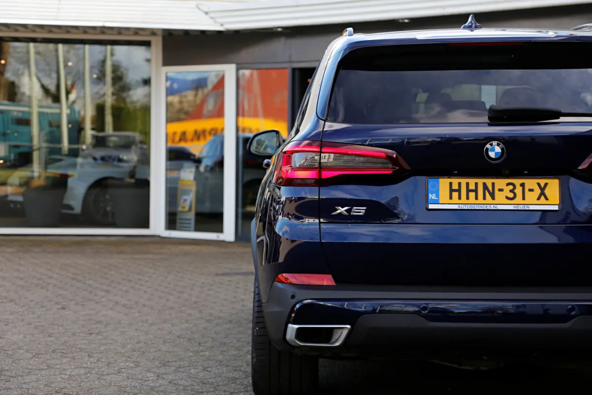 xDrive45e High Executive Plug in hybride*Perfect BMW Onderh.*1ste Eig.*BTW*Luchtvering/Panodak/ACC/Individual interieur/H&K/HUD/Sfeer/Memorie/Dodehoek/Stoelkoeling/Stoelverw./LED/Apple Carpl