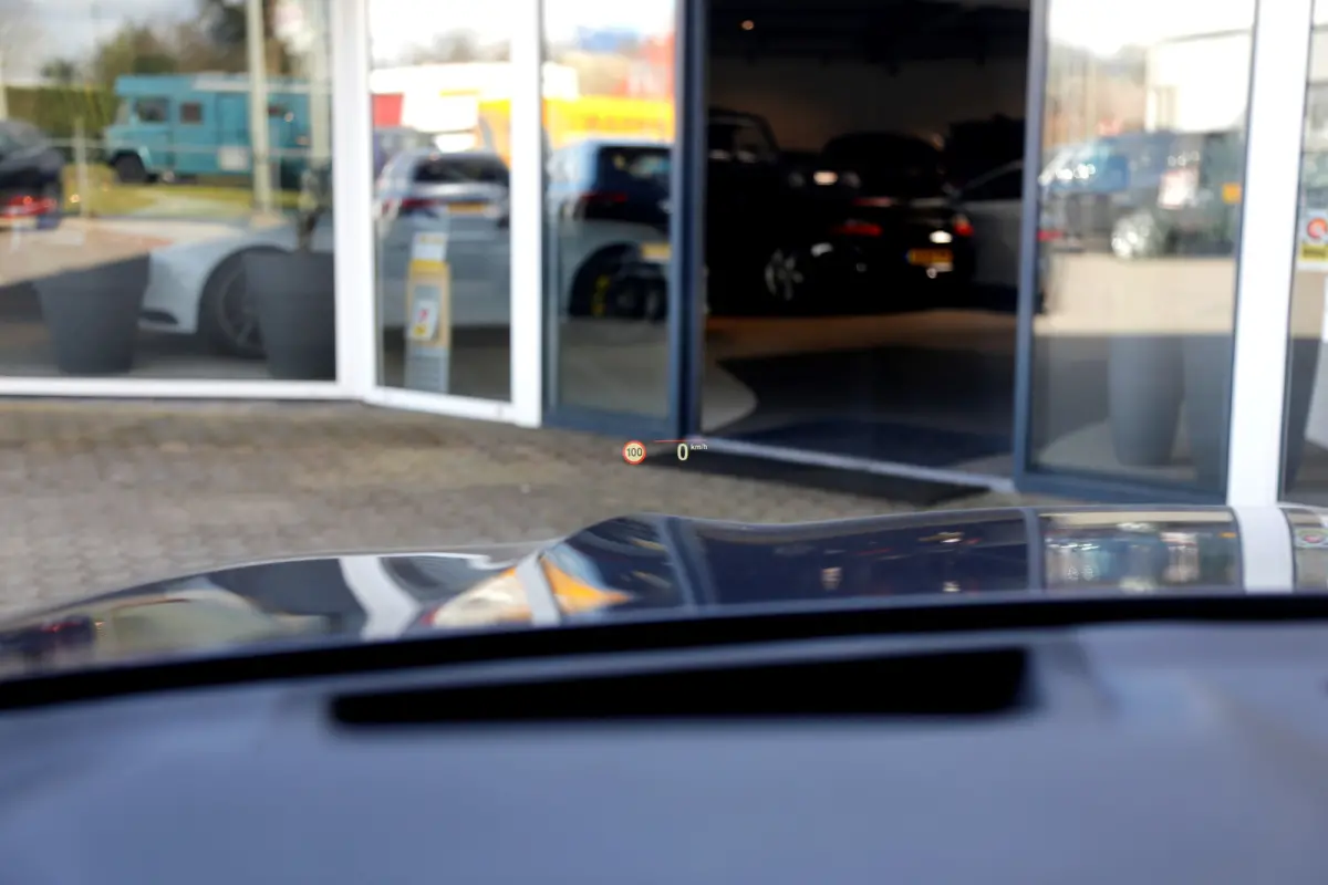 xDrive45e High Executive Plug in hybride*Perfect BMW Onderh.*1ste Eig.*BTW*Luchtvering/Panodak/ACC/Individual interieur/H&K/HUD/Sfeer/Memorie/Dodehoek/Stoelkoeling/Stoelverw./LED/Apple Carpl