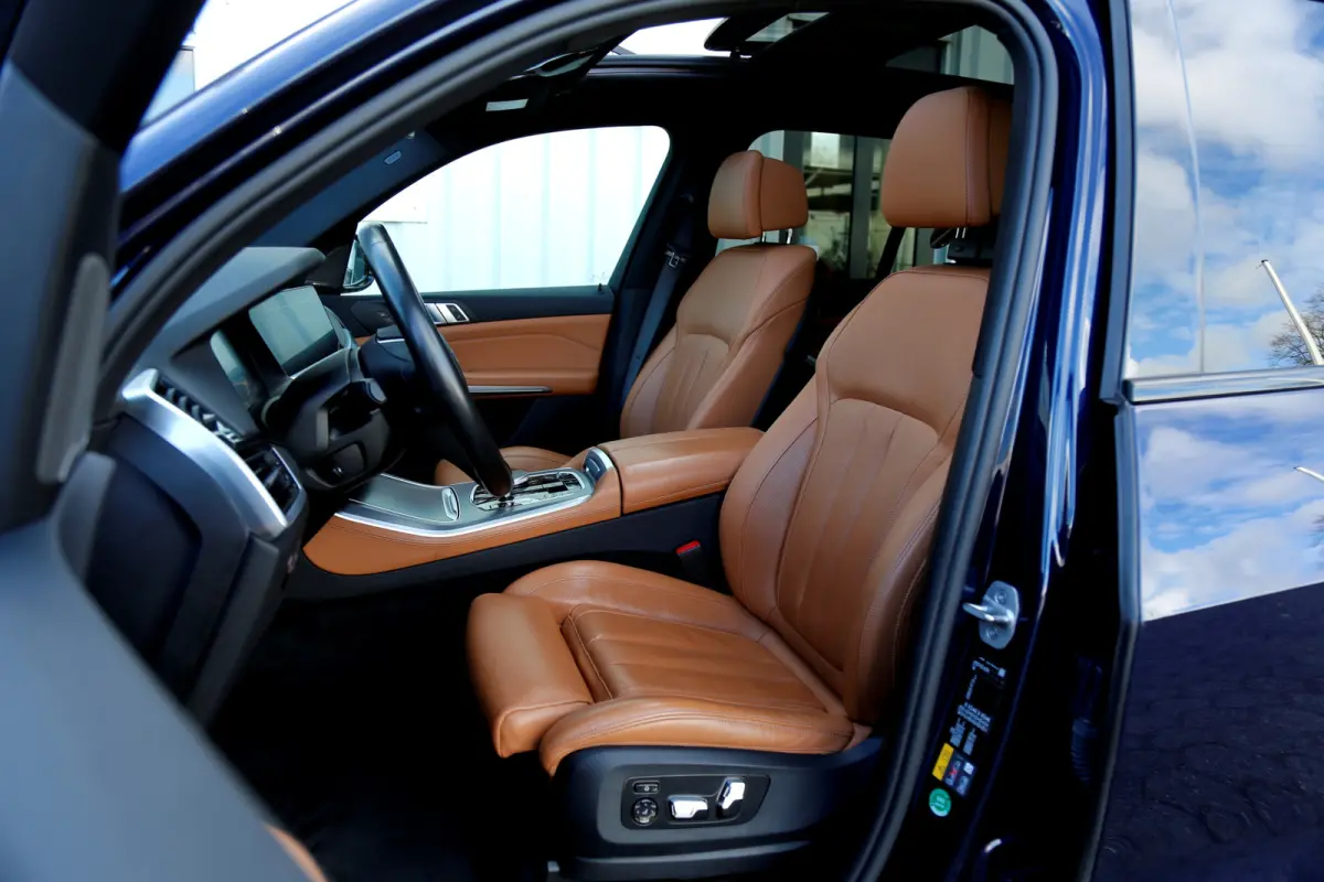 xDrive45e High Executive Plug in hybride*Perfect BMW Onderh.*1ste Eig.*BTW*Luchtvering/Panodak/ACC/Individual interieur/H&K/HUD/Sfeer/Memorie/Dodehoek/Stoelkoeling/Stoelverw./LED/Apple Carpl