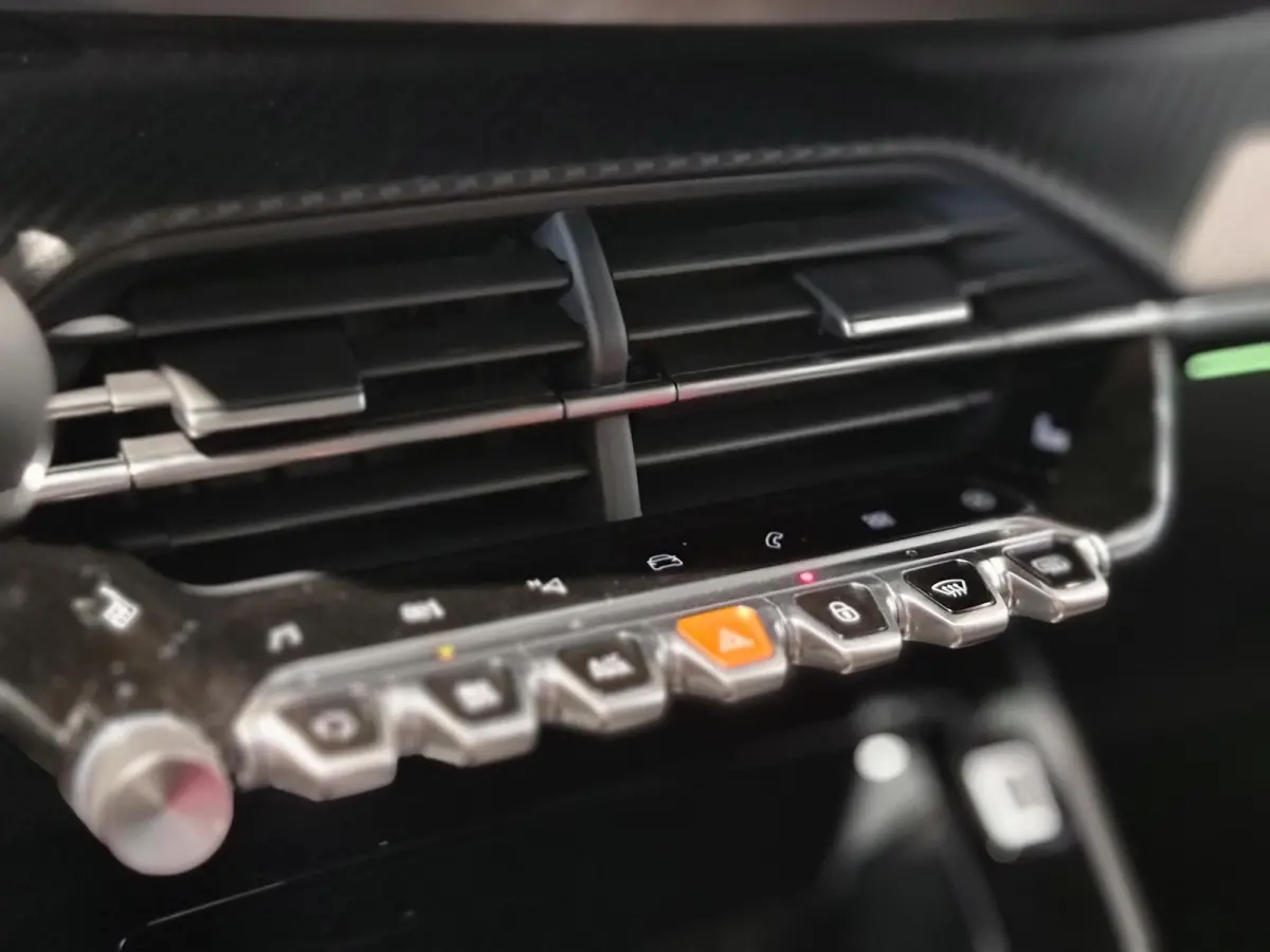 EV GT Pack 50 kWh | Apple carplay | Pano.dak | Stoelverwarming | Navigatie | LED-verlichting | 1e Eigenaar | Dealeronderhouden |