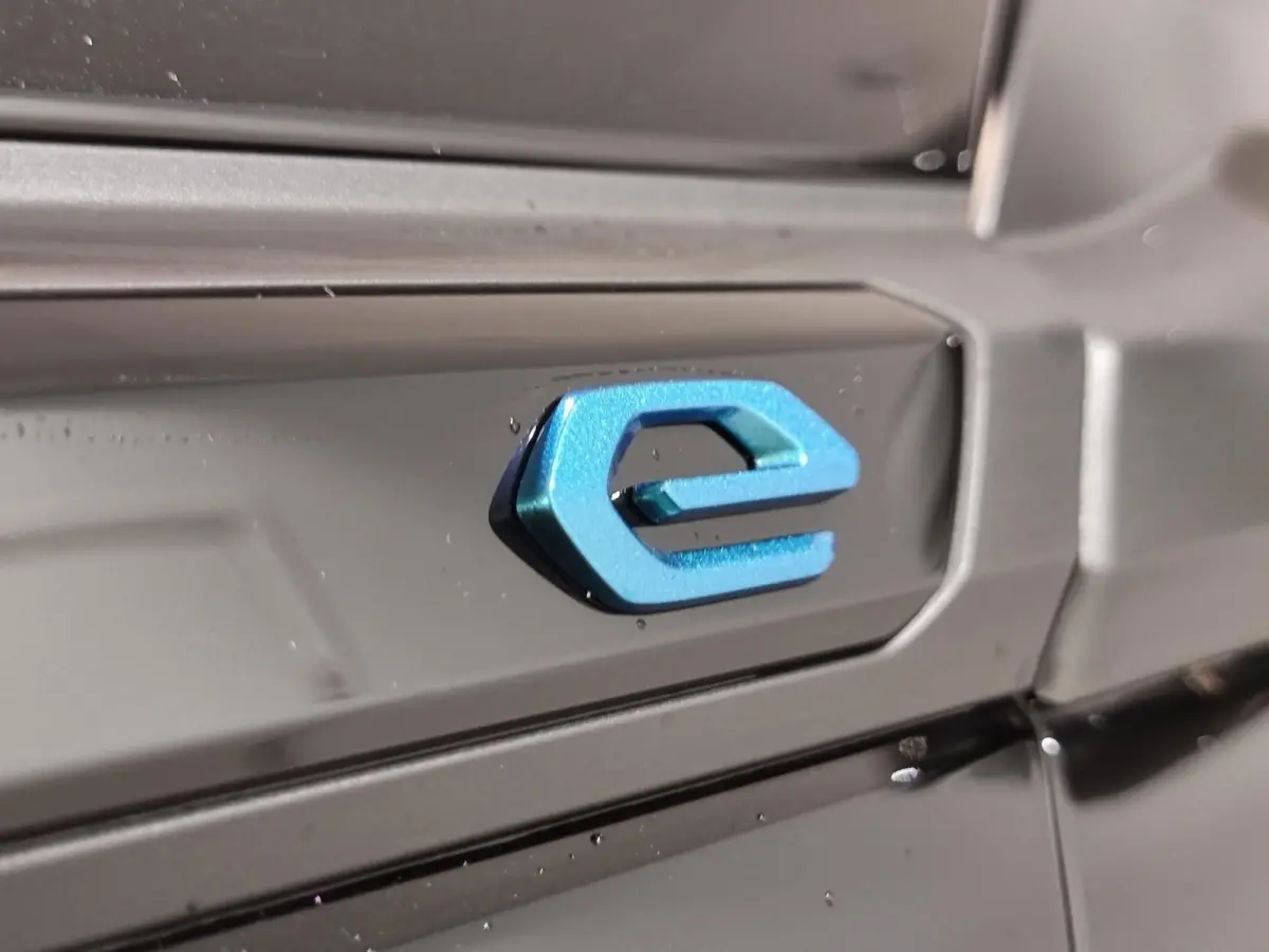 EV GT Pack 50 kWh | Apple carplay | Pano.dak | Stoelverwarming | Navigatie | LED-verlichting | 1e Eigenaar | Dealeronderhouden |